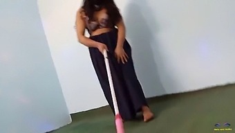 Canadian Mature Woman Caught In Steamy Solo Cleaning Session With Homemade Dance