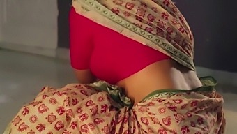 Hot And Horny Bhabhi Gets Her Pussy Pounded By A Big Black Cock In Hd