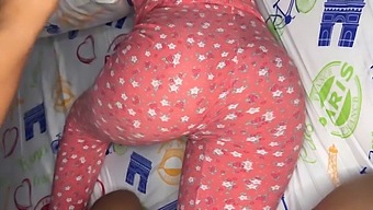 Stepdaughter Gets Seduced By Perverted Stepfather And Breaks Her Innocence