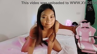 Cewek Dari Thailand Untukmu